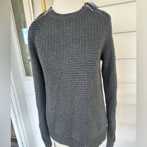 Michael Kors gray chunky knit sweater size S
